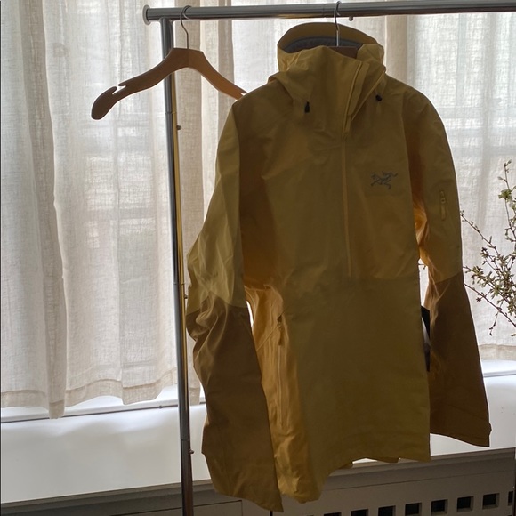 Arcteryx Sentinel Anorak - Picture 2 of 8